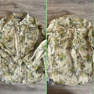 Levitate Woodstock Shacket Size Small NWT